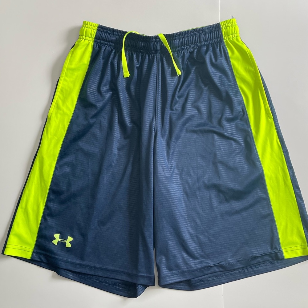 Mens UA  Basketball Shorts